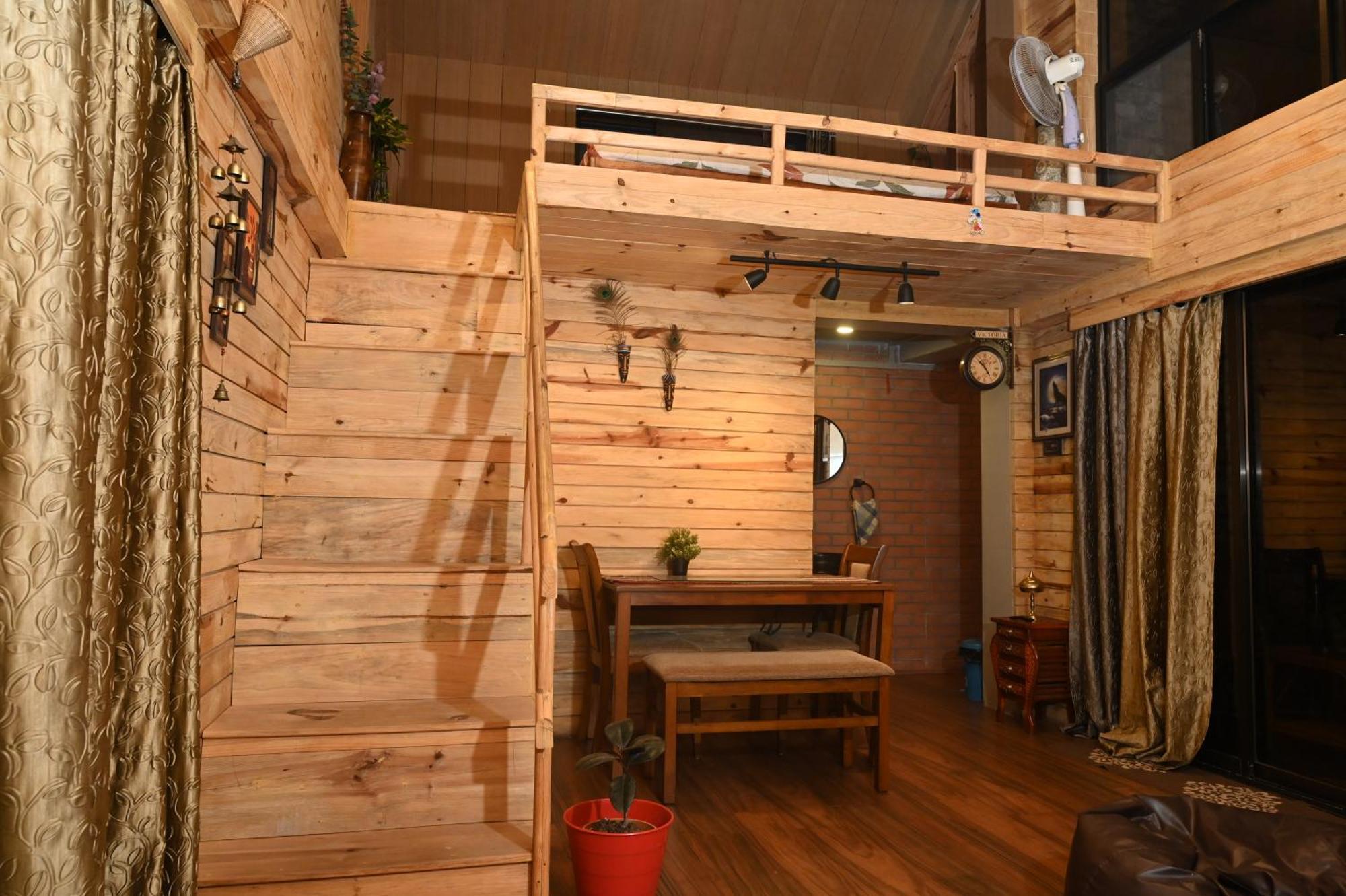 Bed and Breakfast The Cabin By The Bayou Ґувахаті Екстер'єр фото